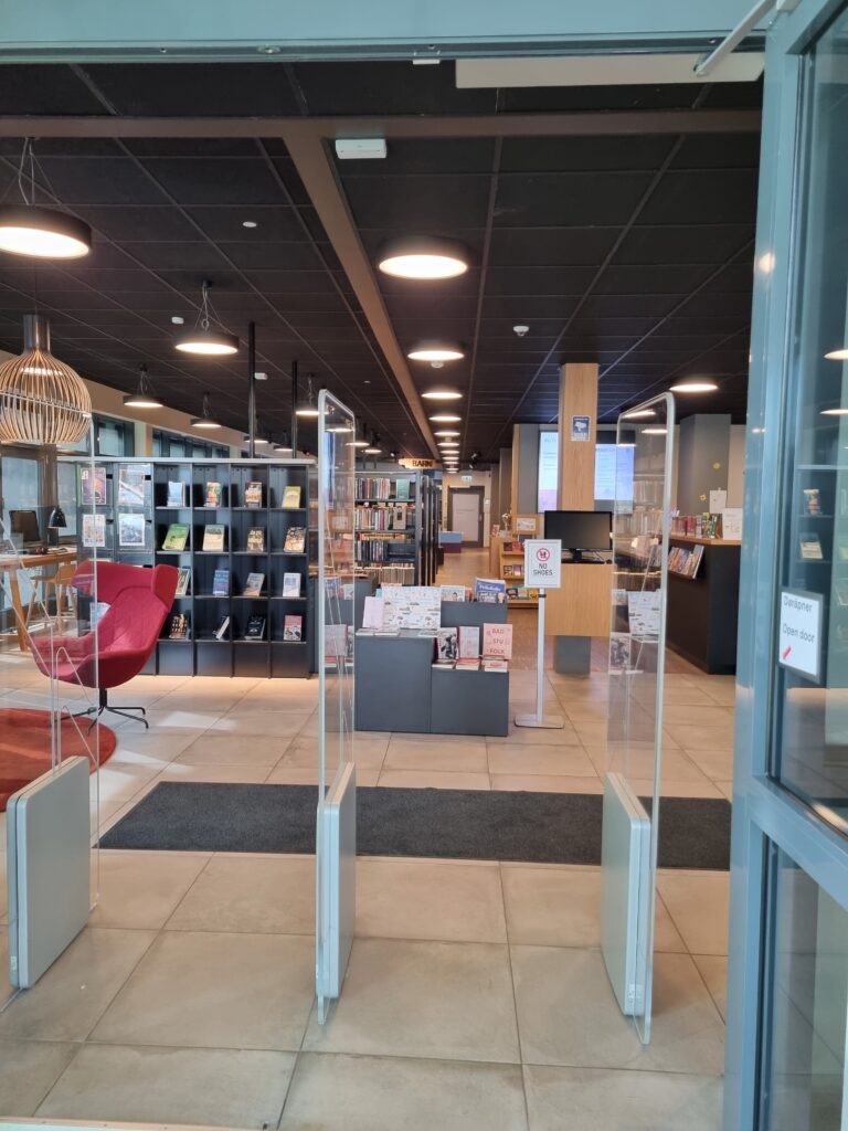 20250716_113220-1-768x1024 La biblioteca delle Svalbard