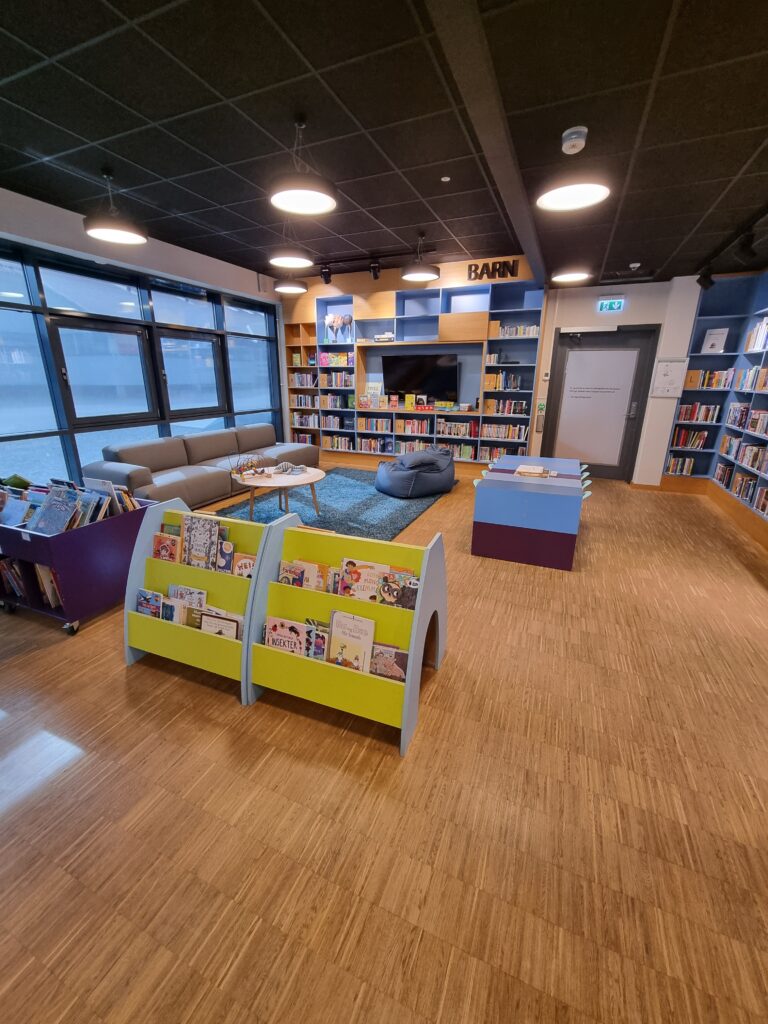 20250716_113424-768x1024 La biblioteca delle Svalbard